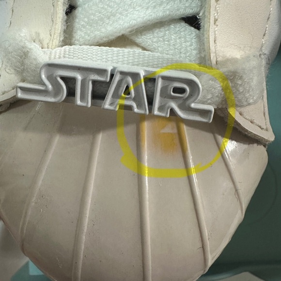 adidas White and Black Women's Shoes - Picture 7 of 7